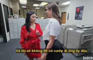 Ngày 12 tháng 7 năm 2023_Cô bé hồng