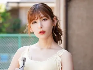 Cậu học sinh cu khỏe giúp cô giáo Miu Shiromine khỏi ốm
